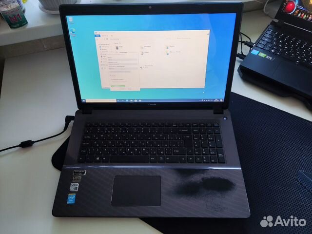 Ноутбук DNS w670shq(HD+)