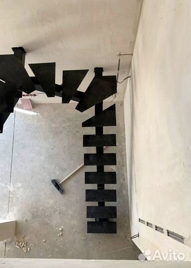 Металлокаркасов лестниц Изготовление