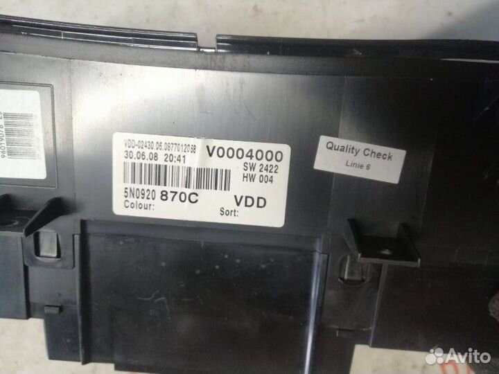 Щиток приборов Volkswagen Tiguan cawa 2010