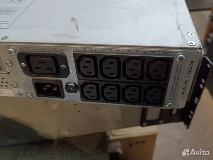 Ибп APC Smart-UPS SUA3000RMI2U