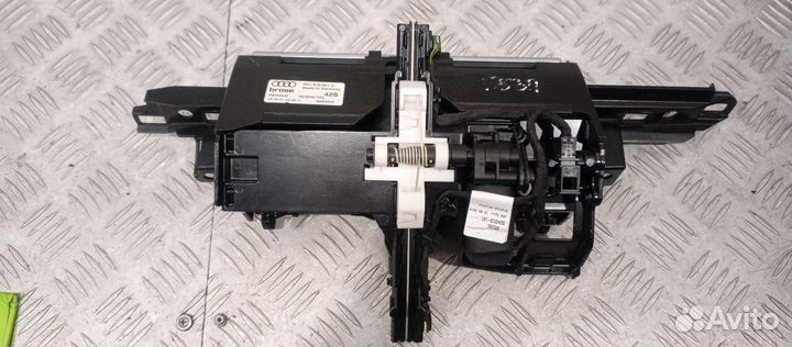 Механизм открытия дисплея Audi A6