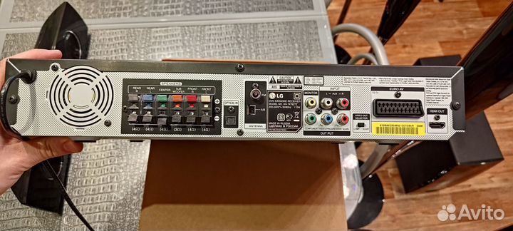 Домашний кинотеатр + караоке lg 5.1 XH-TK762TZ