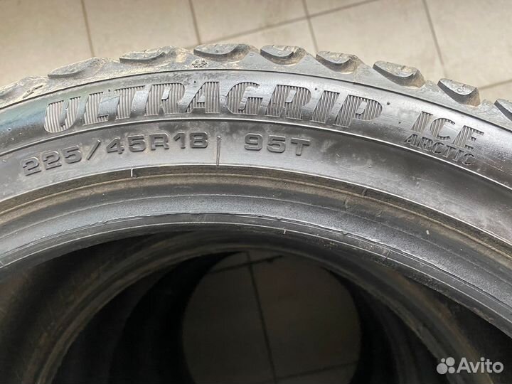 Goodyear Ultra Grip Ice Arctic 2 225/45 R18