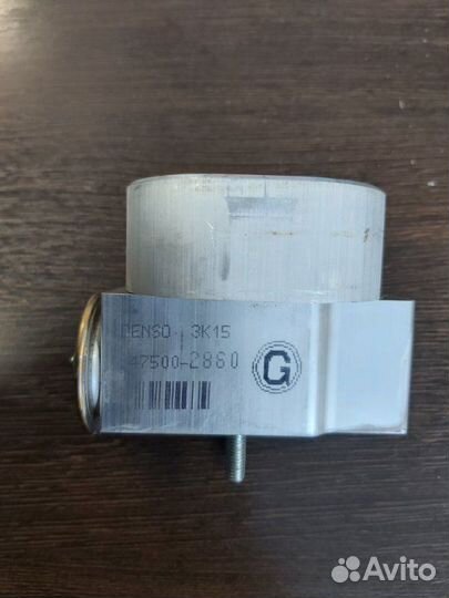 Клапан кондиционера Mitsubishi Pajero 4 3.2D 2007