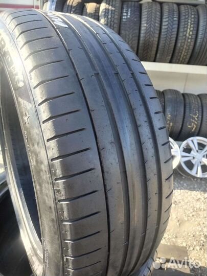 Pirelli P Zero 225/50 R18