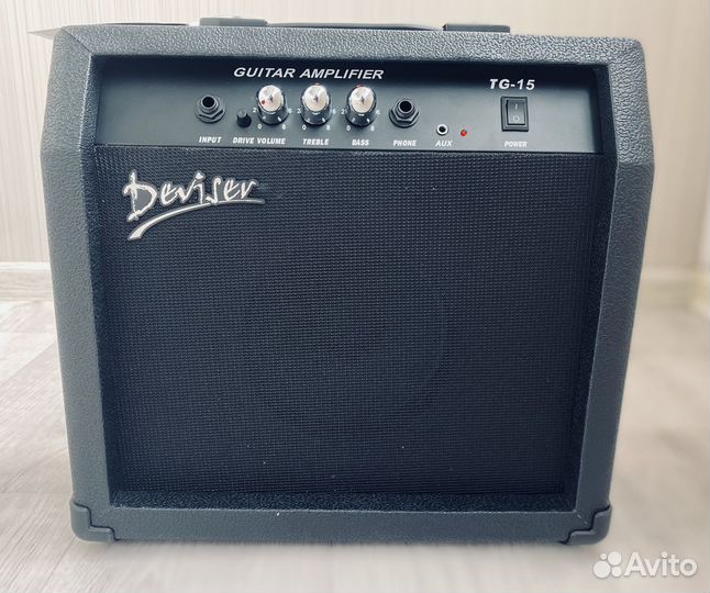 Комбоусилитель гитарный Deviser 15W