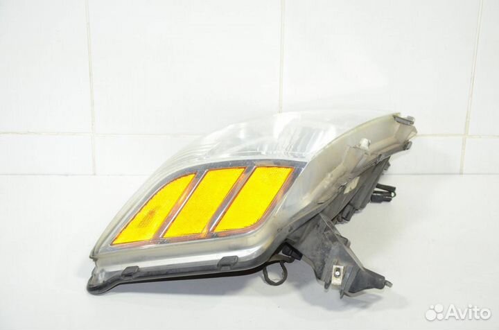 Фара передняя правая Nissan Armada TA60 5.6 2004