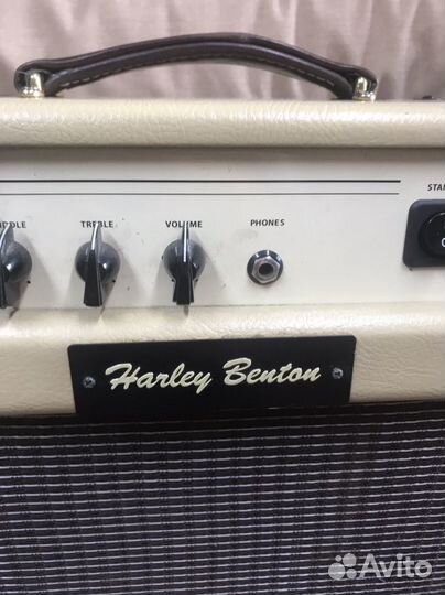 Ламповый комбоусилитель harlei benton