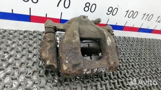 Суппорт тормозной передний левый toyota verso AR2