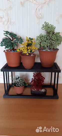 Полочка для журналов или цветов