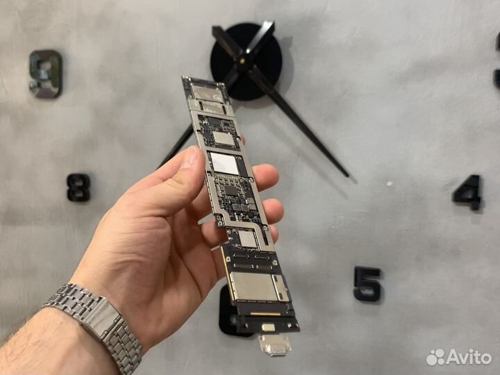 Apple iPad Pro (модель A1709)
