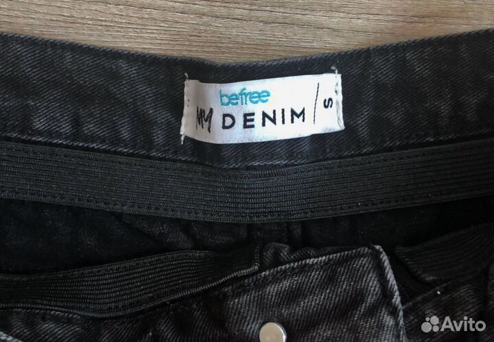 Джинсы mom fit