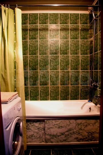 2-к. квартира, 52 м², 8/9 эт.