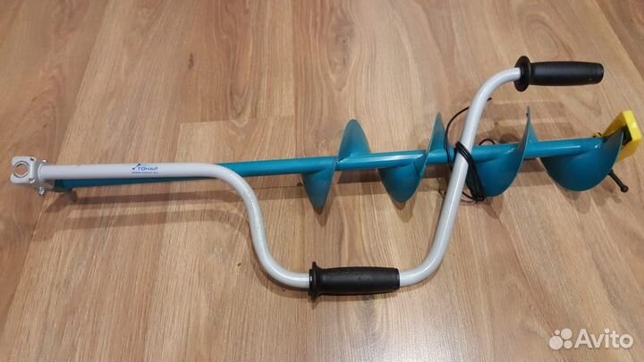 Ледобур для зимней рыбалки