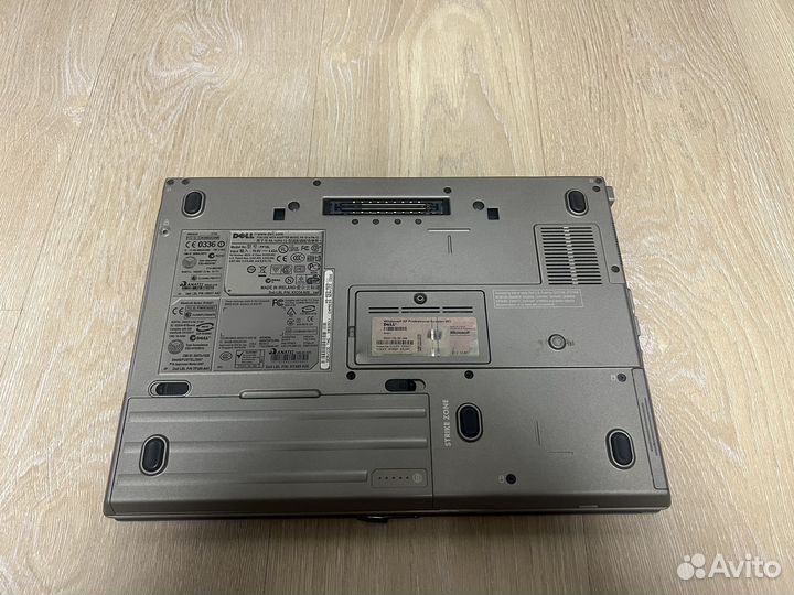 Ноутбук Dell latitude d630