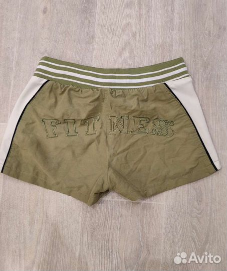Шорты женские