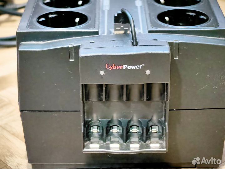 Ибп бесперебойник Cyber power