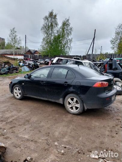 Накладка панели приборов Mitsubishi Lancer CY 2008