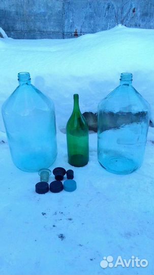 Бутыли стеклянные