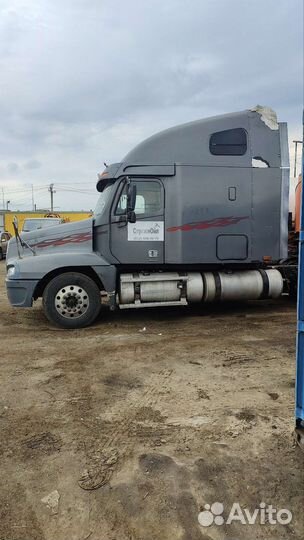 Freightliner Century, 2004