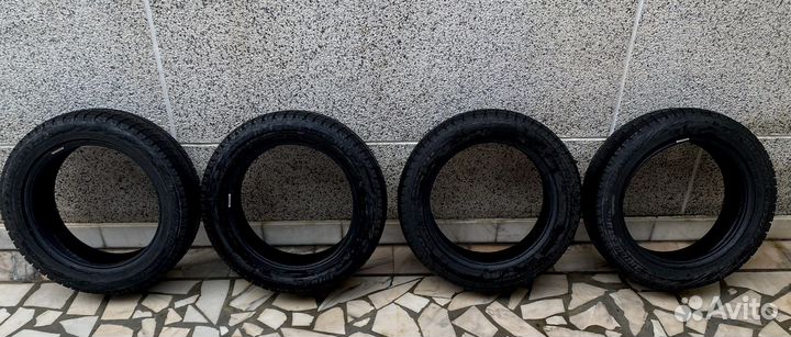 Bridgestone Blizzak Revo GZ 195/55 R16 87S