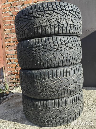 Nokian Tyres Hakkapeliitta 7 245/45 R19 102T