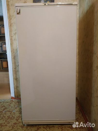 Холодильник atlant бу на запчасти небольшой