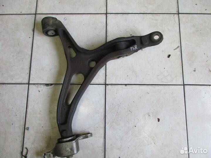 Рычаг передний нижний правый w251 R-class 272.9