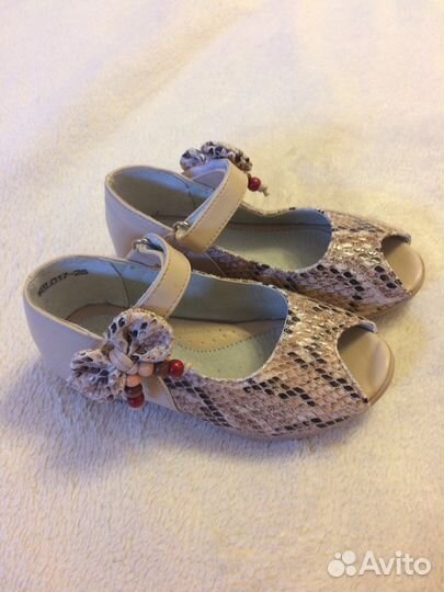 Туфли Домик новые