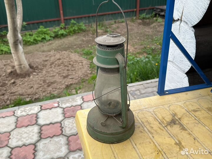 Керосиновая лампа летучая мышь