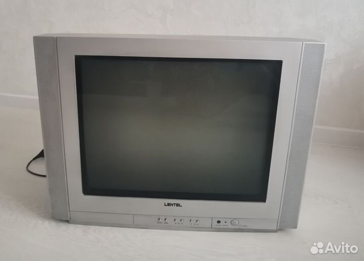 Телевизор Lentel, б/у