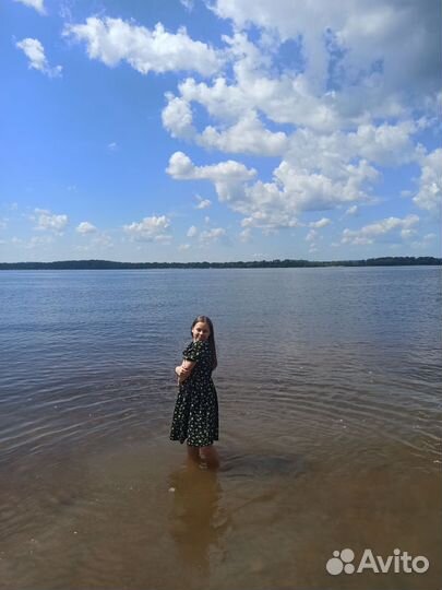 Промоутер раздача листовок