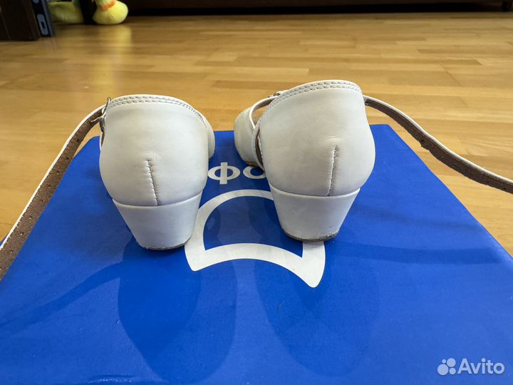 Рейтинговые туфли для бальных танцев Соло плюс