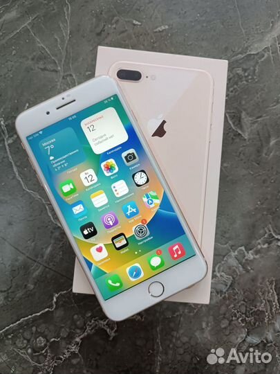 iPhone 8 Plus, 64 ГБ