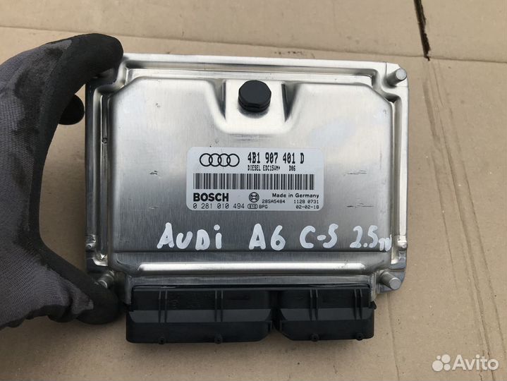 Блок управления двигателем на Audi A6 C5 2.5 TDI