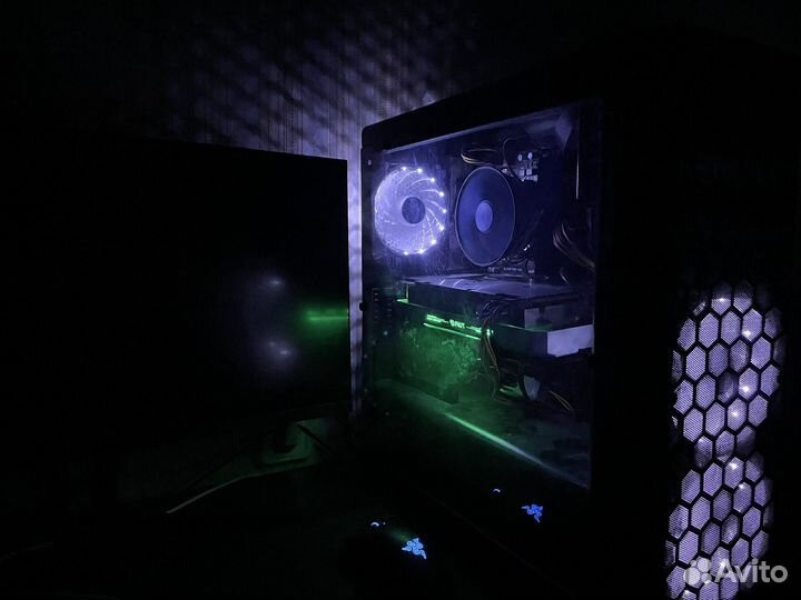 Компьютер; комплект (не весь)