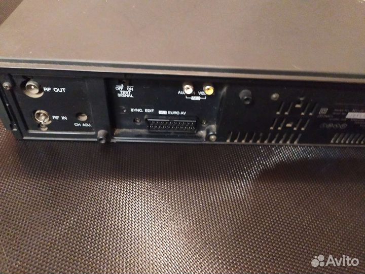 Видеомагнитофон panasonic nv-j47eo