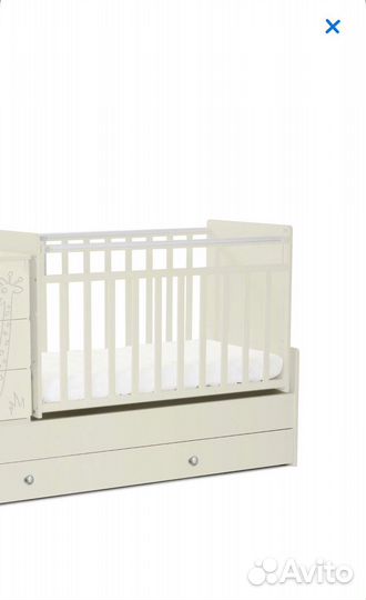 Детская кроватка