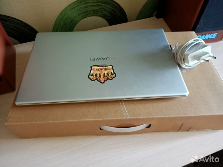 Huawei matebook d15