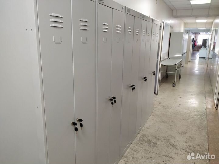 Шкаф металлический для одежды, для раздевалки