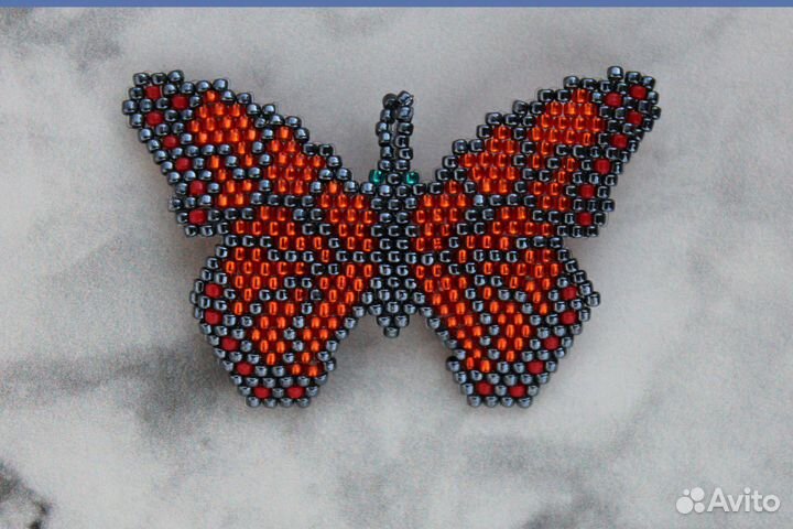 Новая Брошь из японского бисера