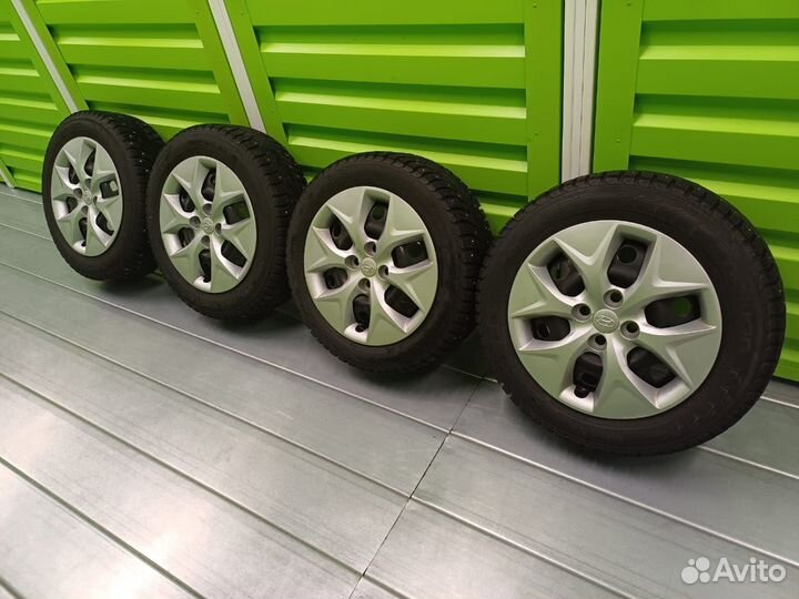 R15 Nokian Tyres Nordman 5 185/65, PCD 4x100 DIA 54.1