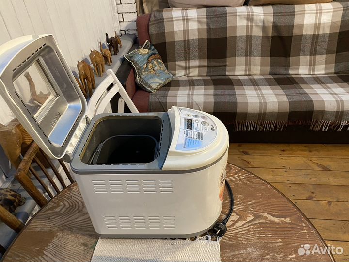 Хлебопечка lg