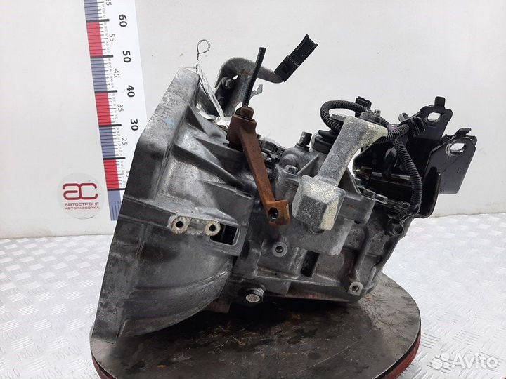 Кпп 5ст (механическая коробка) для Toyota Yaris 2