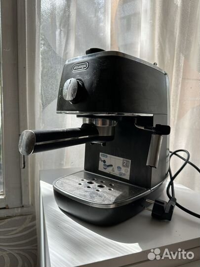 Кофемашина delonghi рожковая