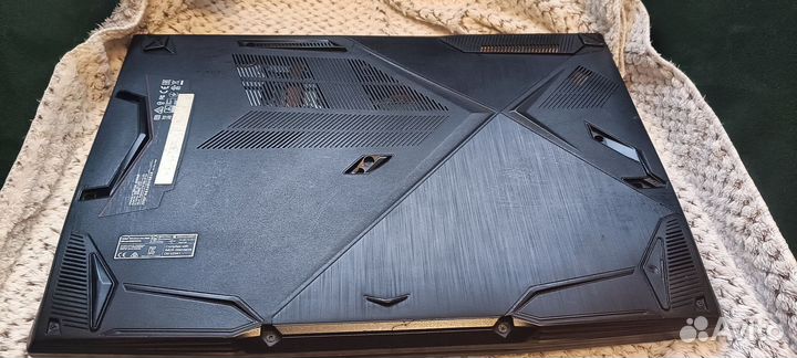 Ноутбук игровой MSI GF63 Thin 9scxr-458RU(MS-16R4)