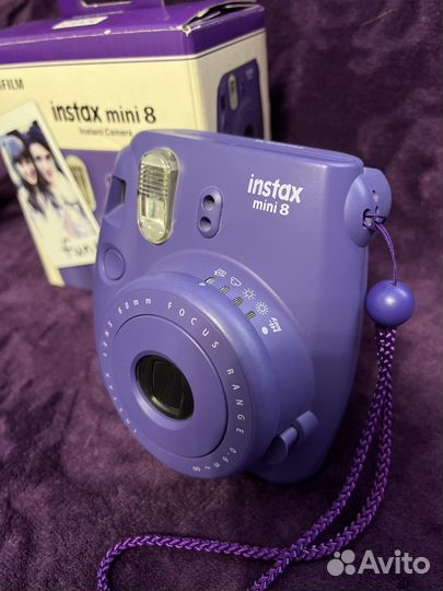 Продаю Fujifilm instax mini 8