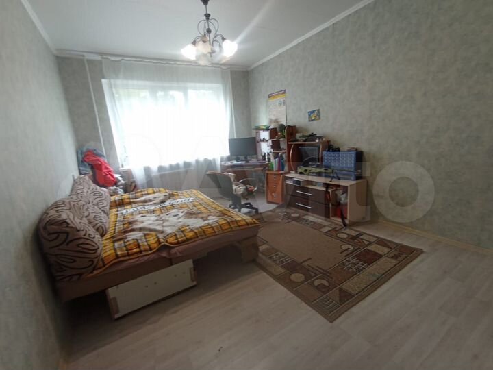 3-к. квартира, 64 м², 3/9 эт.