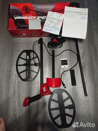 Металлоискатель Minelab vanquish 540