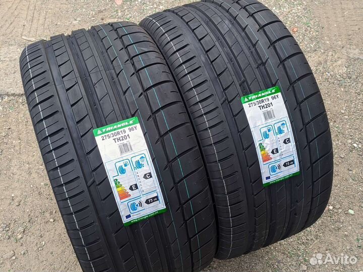 Triangle Sports TH201 245/35 R19 и 275/30 R19